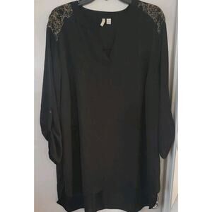 Cato Black Blouse Womans Sz. 22/24W Half Sleeve Gold Threaded Design Pullover